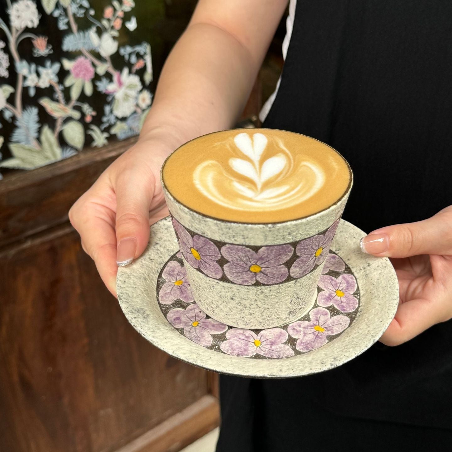 Hand-Carved Purple Floral Ceramic Coffee Cup, 280ml
