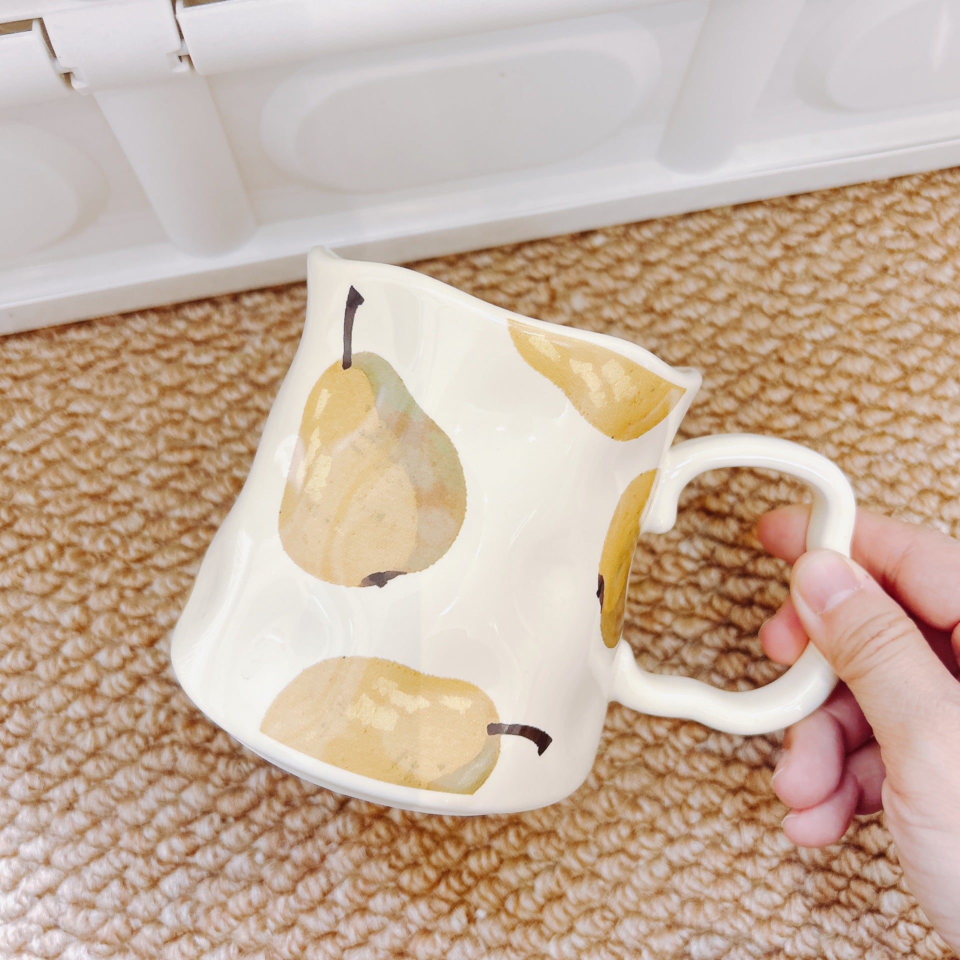 Handmade Underglaze Ceramic Coffee Mug with Hand-Drawn Pear Pattern, 400ml
